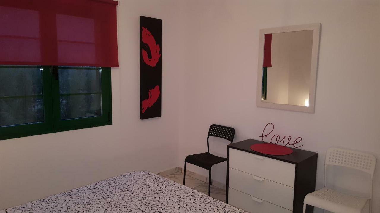 Puerta Del Sol La Rossa Apartment Caleta De Fuste Bagian luar foto
